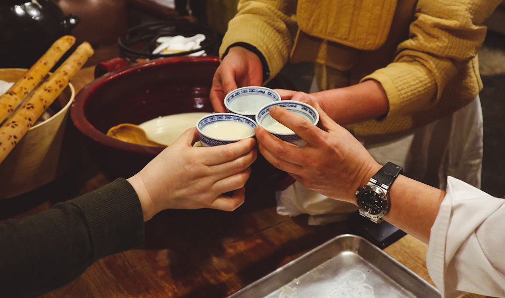 Feature image of traditional Korean Sul beverage.